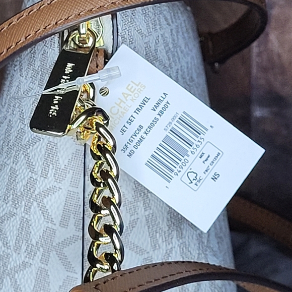 Michael Kors Beige Crossbody Bag - Picture 9 of 17